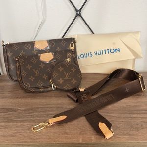 Louis Vuitton Multi Pouchette